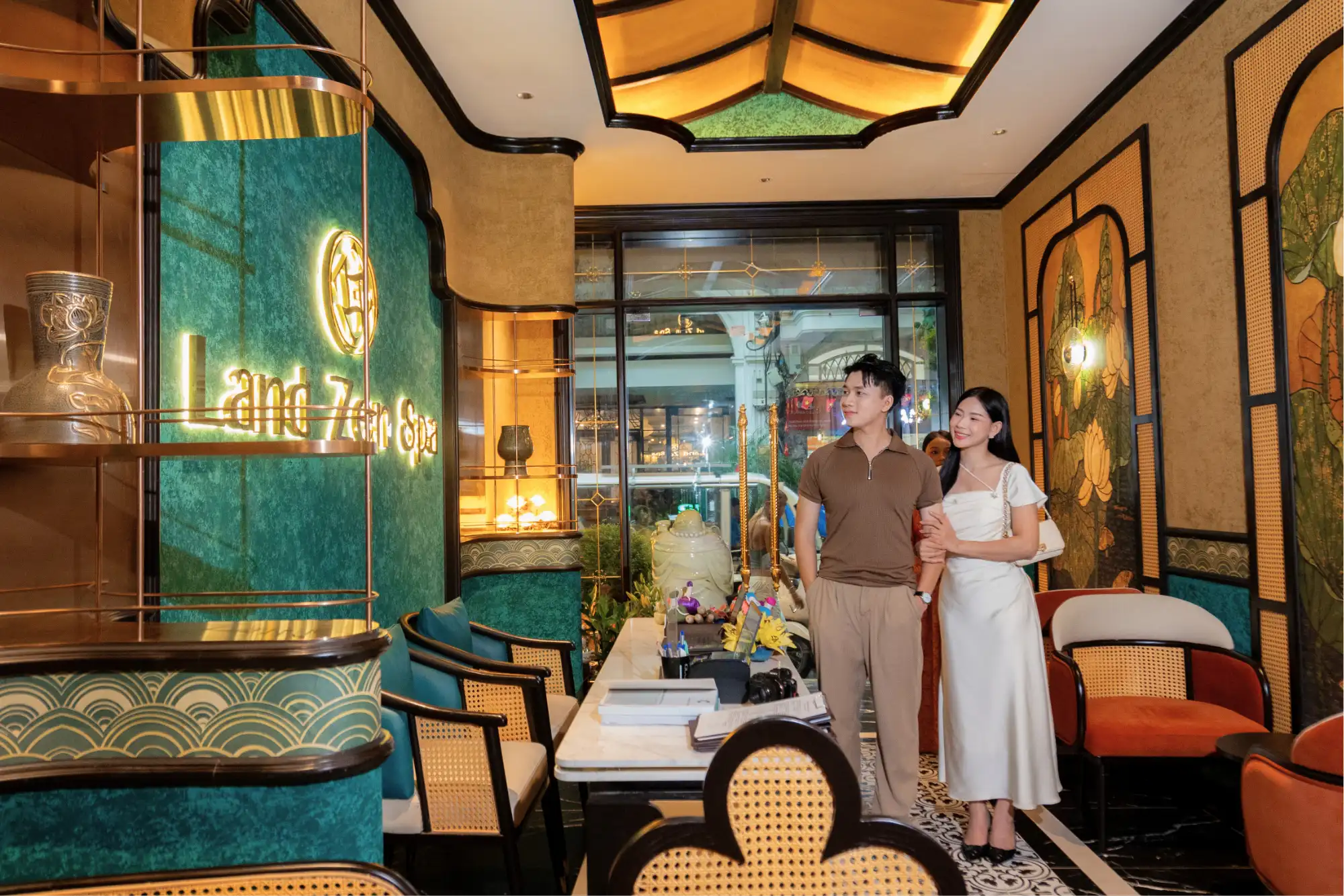 Plan ahead to ensure a comfortable and enjoyable massage experience for two